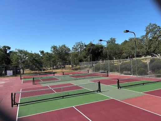 Pickleball courts at Heilmann Regional Park Pickleball Courts in Atascadero